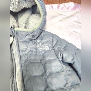 The North Face bunting/snowsuit - Sz 18-24M - Grey